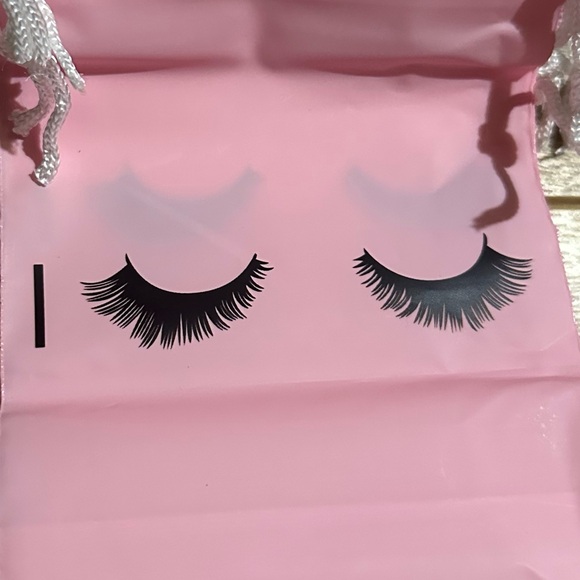 50 Pink Drawstring Gift Bags | Lash Logo | Party Favor Bags | Makeup Pouch Lot - Picture 4 of 8